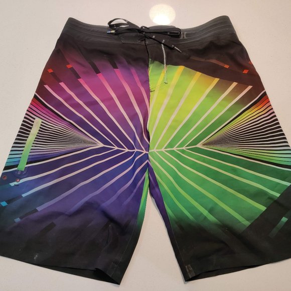 30W Hurley Phantom 60 4D Surf Boardshort with Nike Technology RARE - Picture 1 of 3